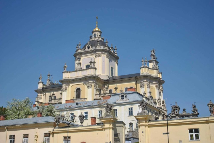 Heritage Travel: Discovering the Stories Carved Into Time